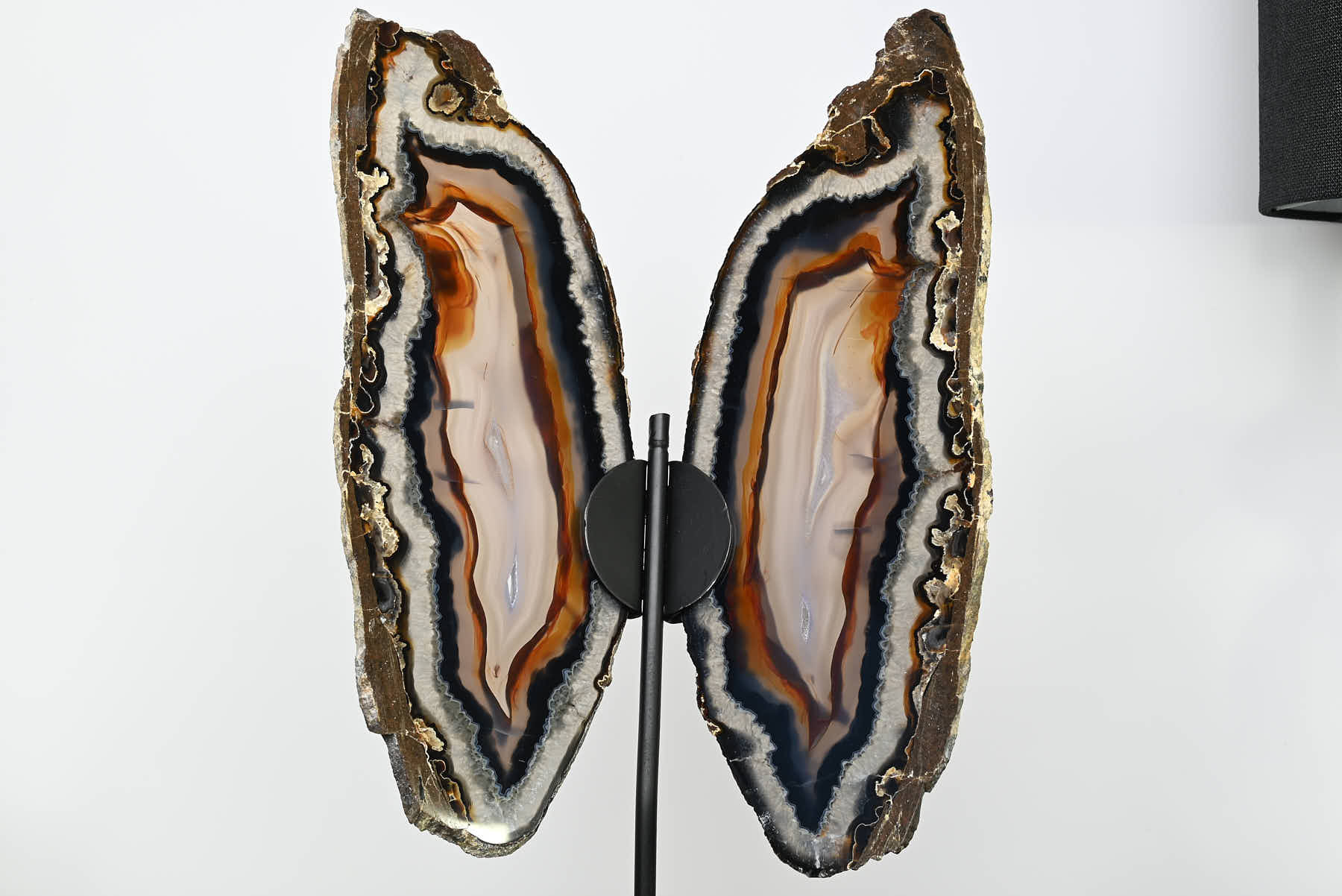 Natural Agate Butterfly on Stand - 1.65kg and 42cm Tall - #BUNATU-10011