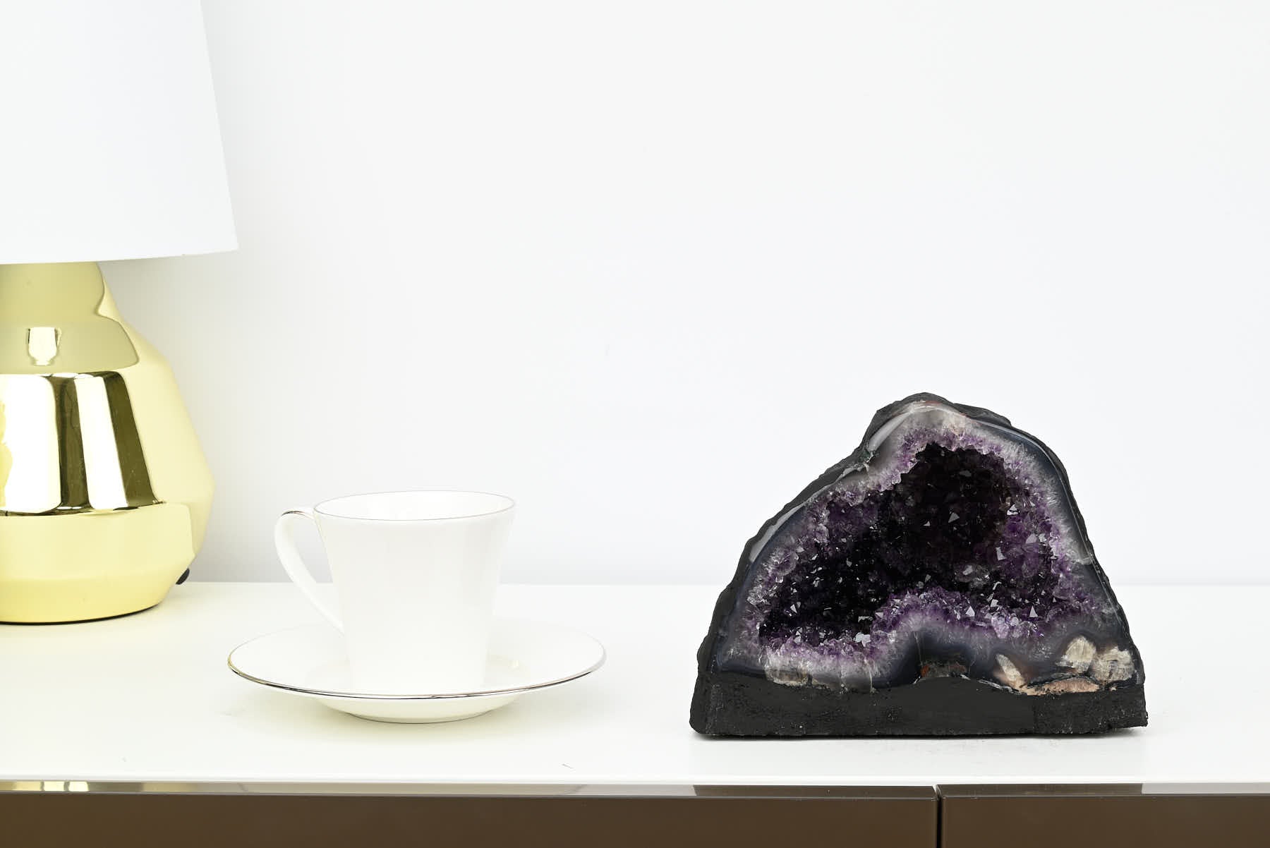 Extra Quality Amethyst Cathedral - 2.66kg, 14cm tall - #CAAMET-10053