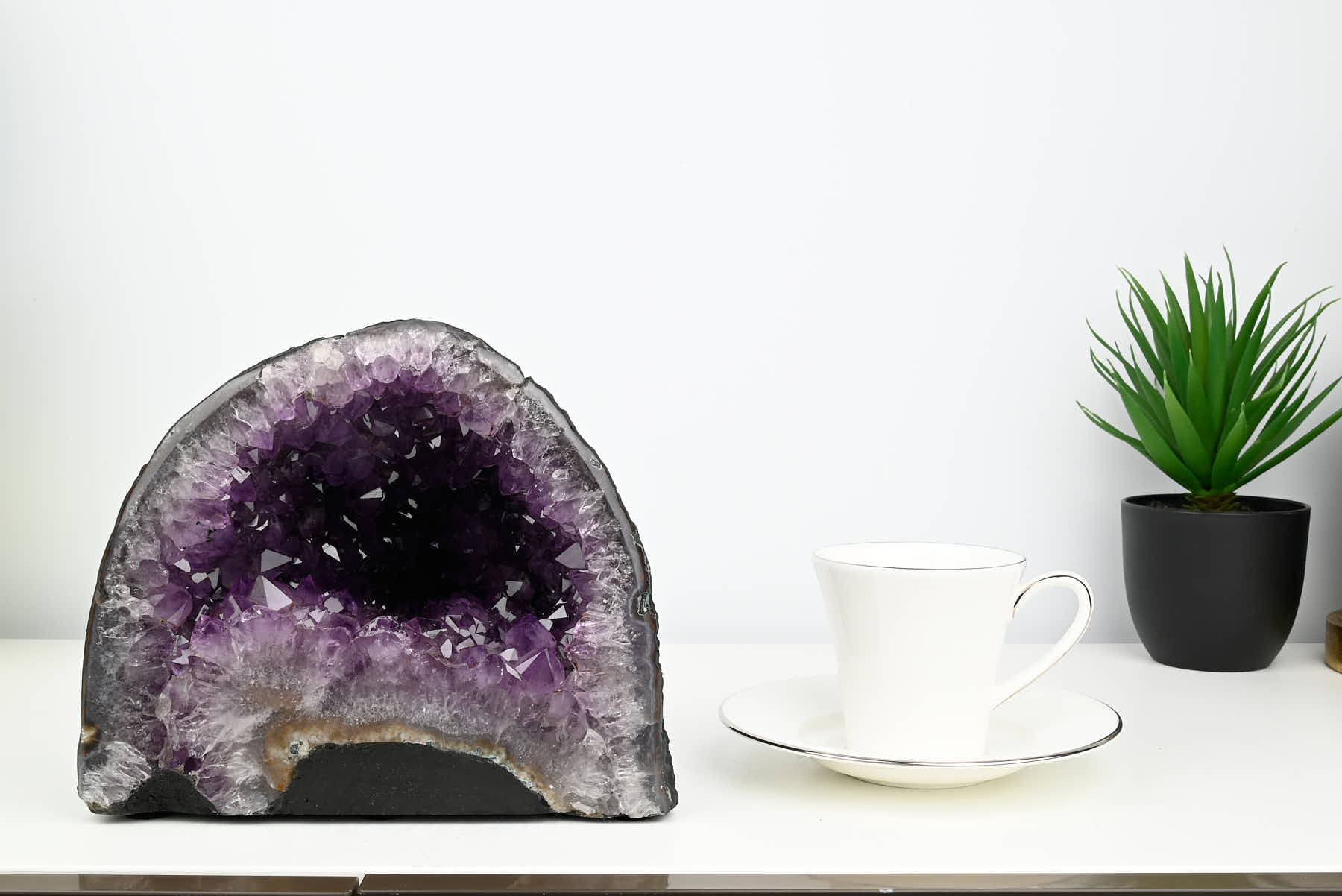 Extra Quality Amethyst Cathedral - 6.26kg, 18cm tall - #CAAMET-10012