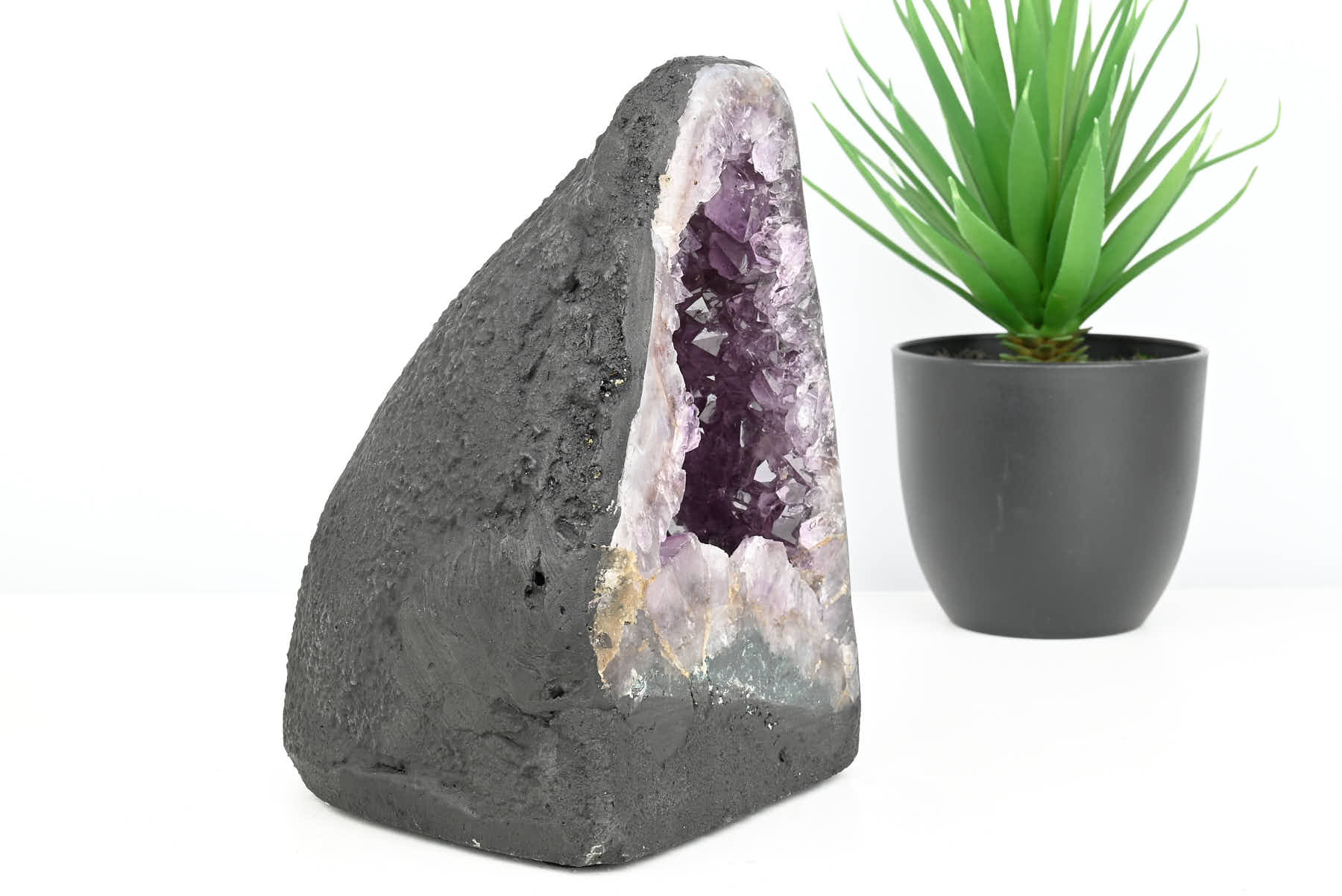 Extra Quality Amethyst Cathedral - 2.58kg, 17cm tall - #CAAMET-10023