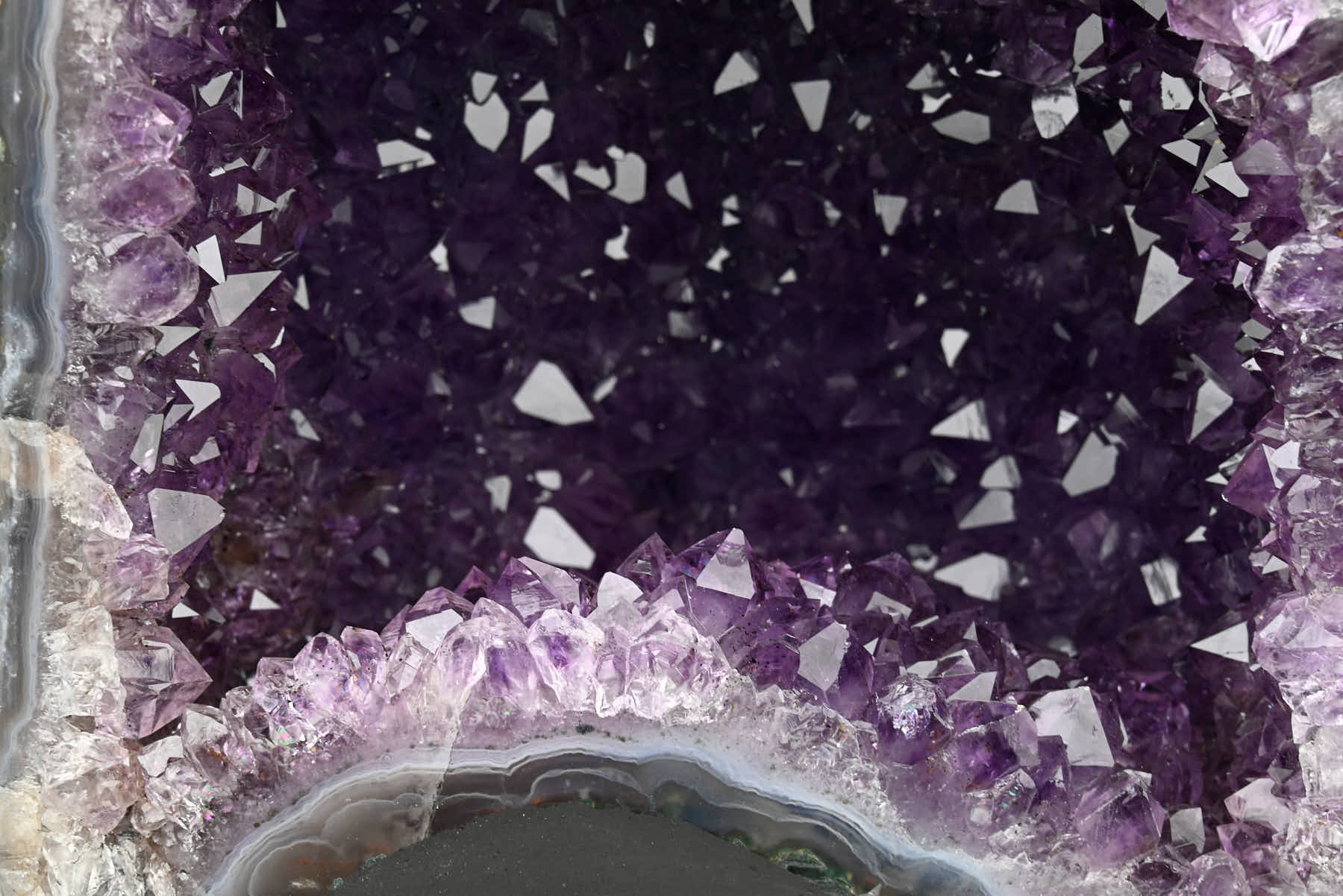 Extra Quality Amethyst Cathedral - 5.74kg, 24cm tall - #CAAMET-10034