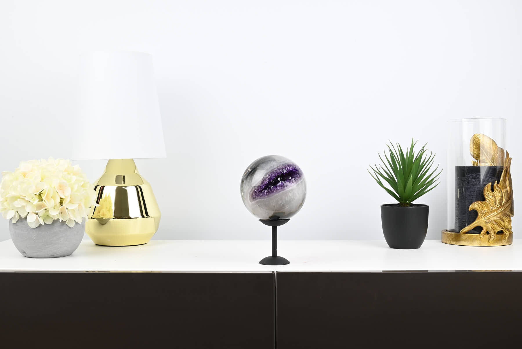 Quality Amethyst Sphere - 2.28kg and 20cm tall - SPAMET-30022