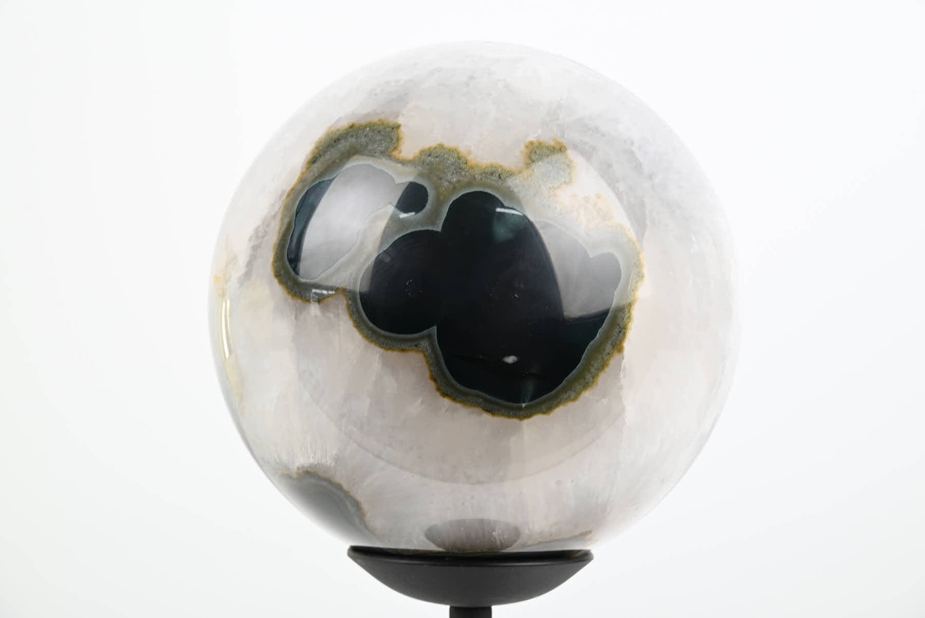 Quality Amethyst Sphere - 2.28kg and 20cm tall - SPAMET-30022