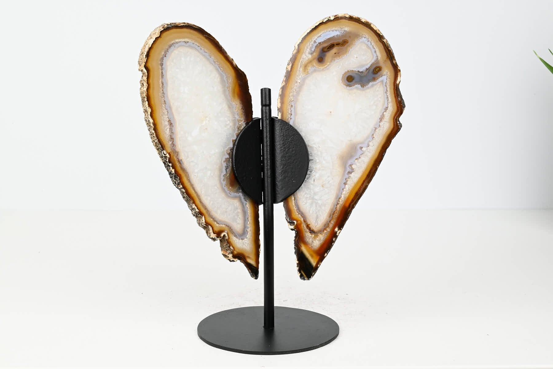 Natural Agate Butterfly on Stand - 0.49kg and 20cm Tall - #BUNATU-10019
