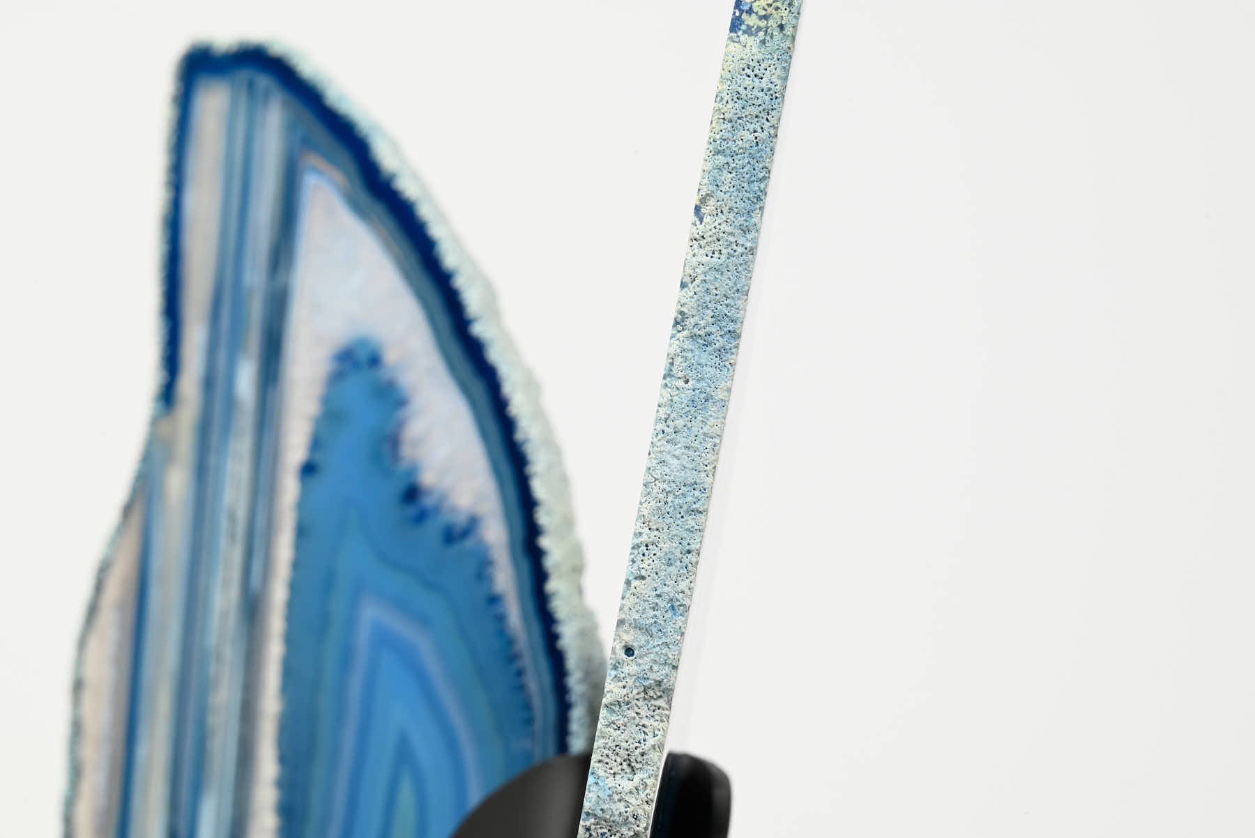 Blue Agate Butterfly on Stand - 0.56kg and 21cm Tall - #BUBLUE-10014