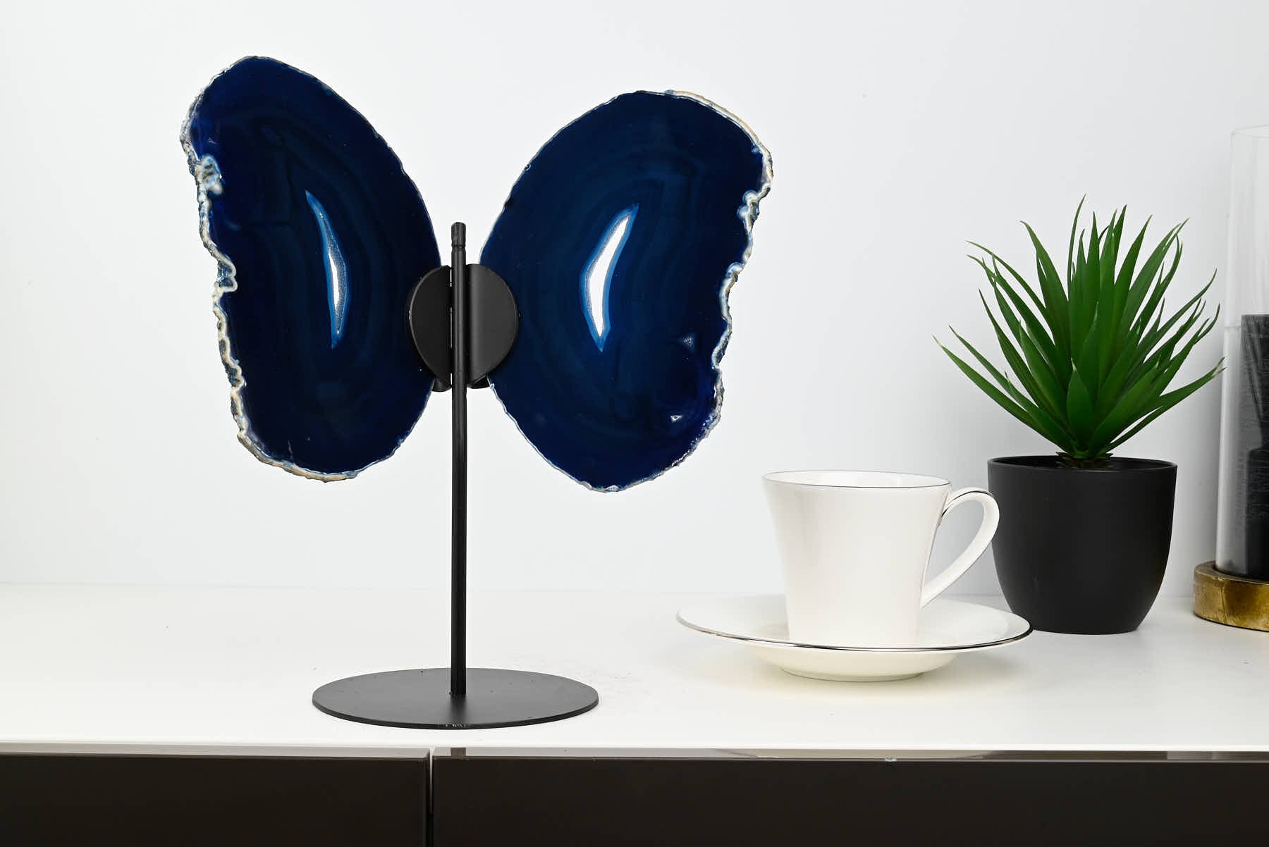 Blue Agate Butterfly on Stand - 0.70kg and 26cm Tall - #BUBLUE-10004
