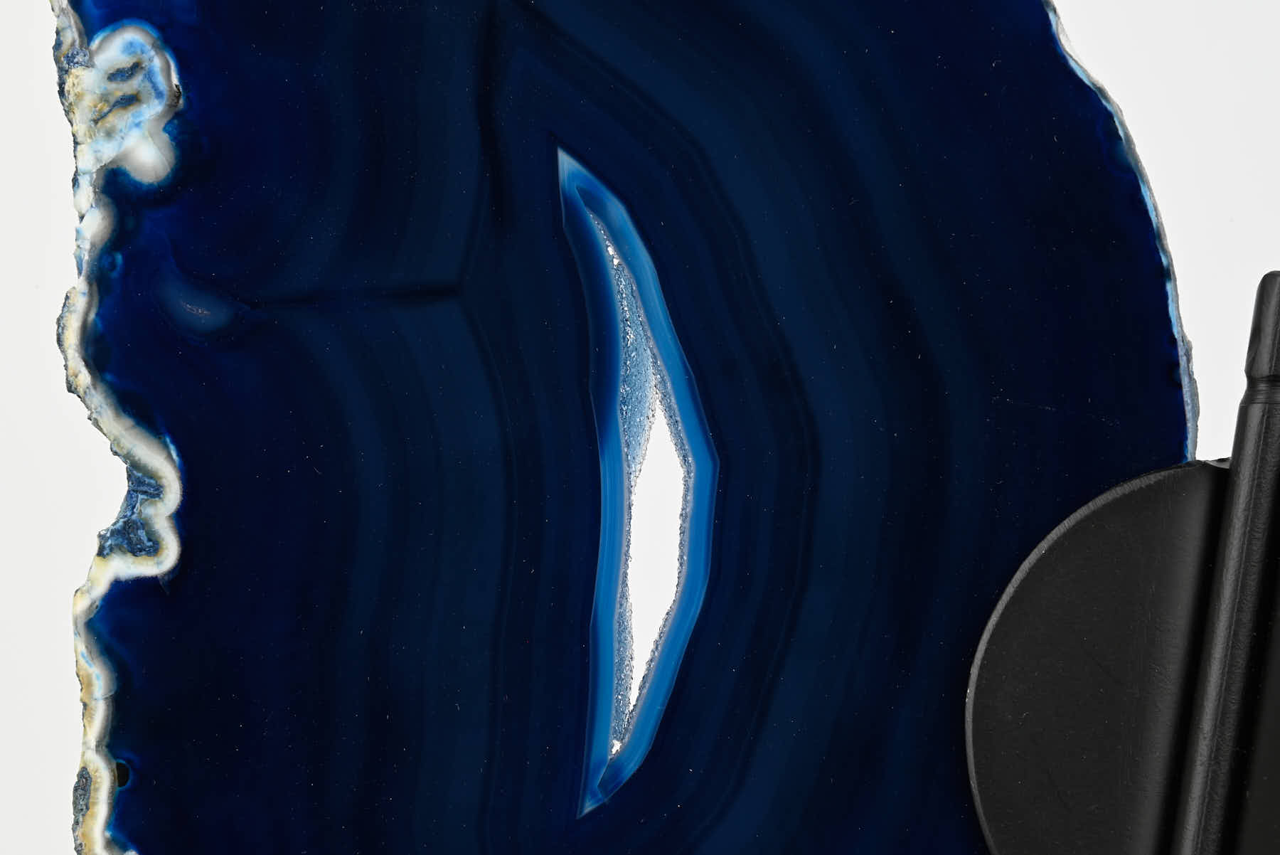 Blue Agate Butterfly on Stand - 0.70kg and 26cm Tall - #BUBLUE-10004