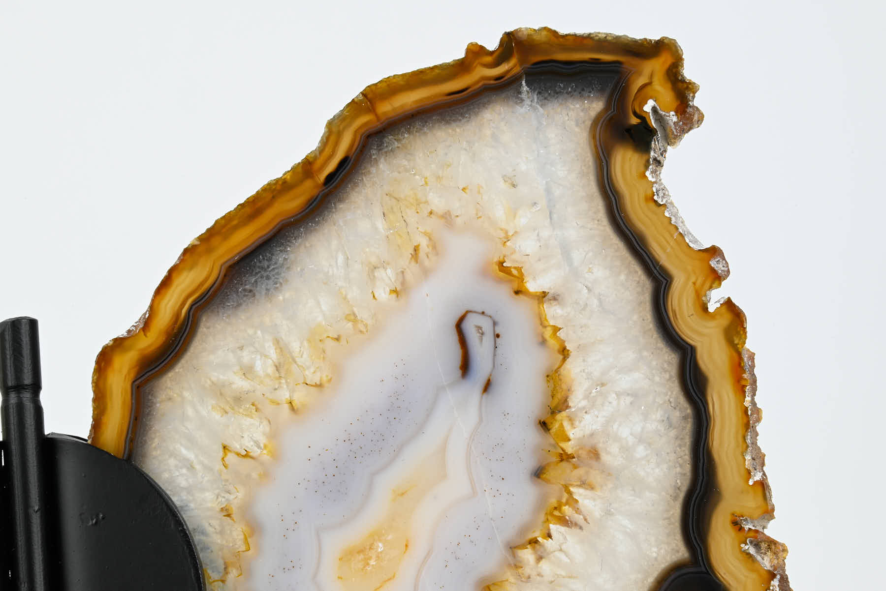 Natural Agate Butterfly on Stand - 0.58kg and 20cm Tall - #BUNATU-10017