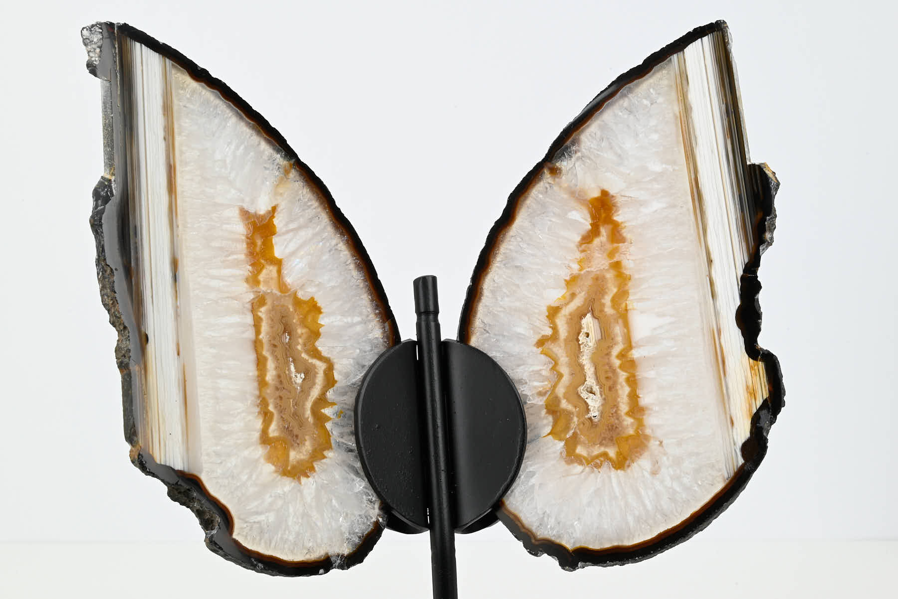 Natural Agate Butterfly on Stand - 0.59kg and 22cm Tall - #BUNATU-10016