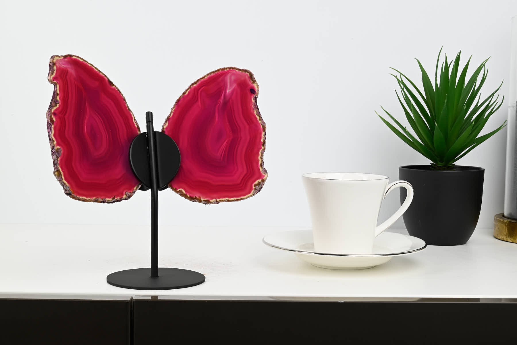 Pink Agate Butterfly on Stand - 0.50kg and 20cm Tall - #BUPINK-10013