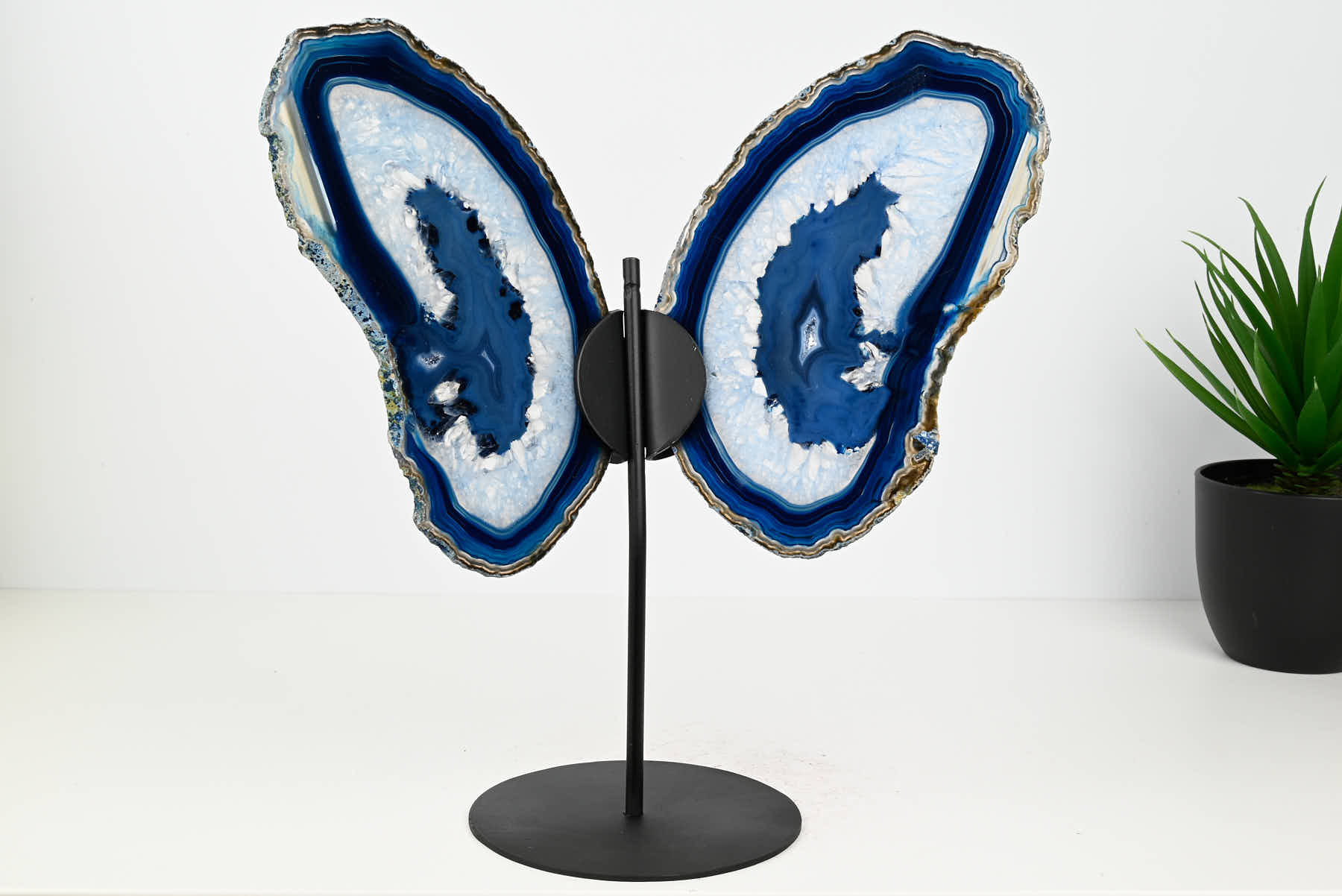 Blue Agate Butterfly on Stand - 0.72kg and 28cm Tall - #BUBLUE-10005