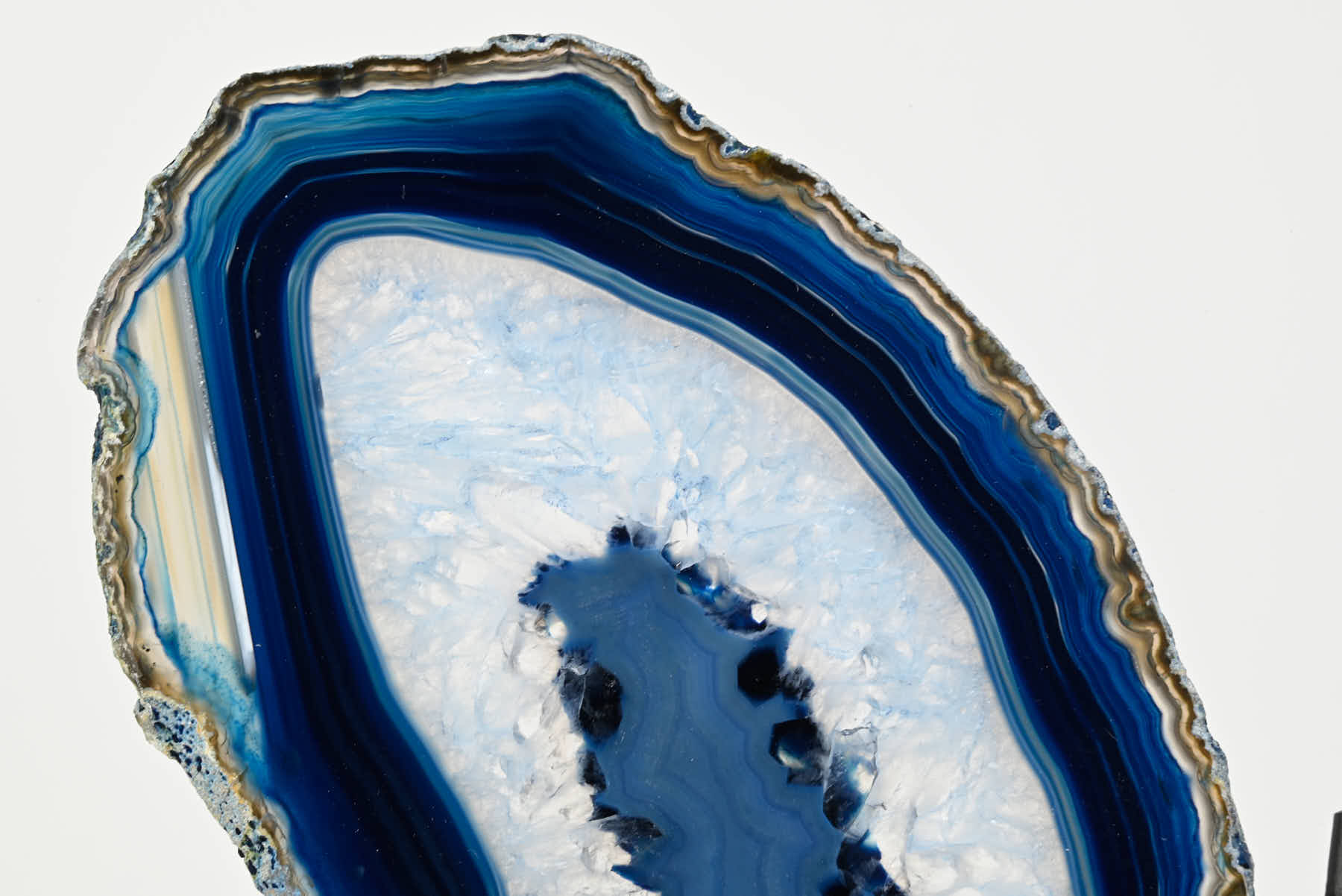 Blue Agate Butterfly on Stand - 0.72kg and 28cm Tall - #BUBLUE-10005