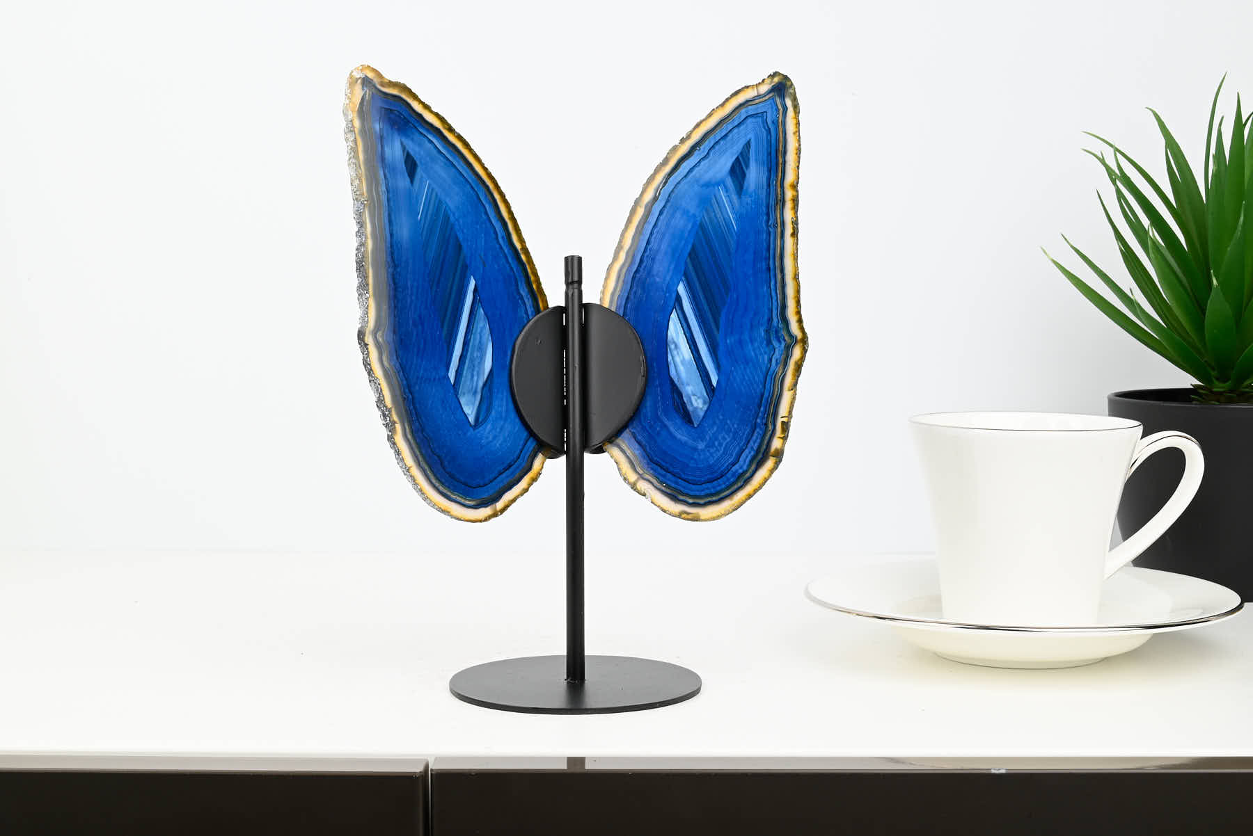Blue Agate Butterfly on Stand - 0.51kg and 21cm Tall - #BUBLUE-10015