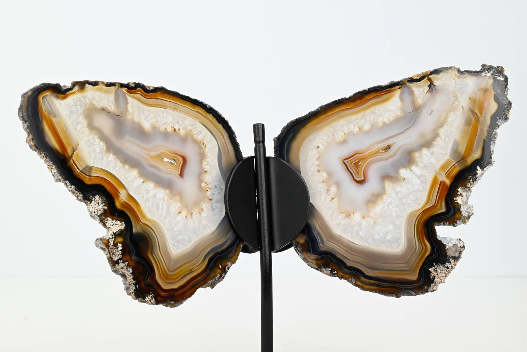 Natural Agate Butterfly on Stand - 0.57kg and 18cm Tall - #BUNATU-10018
