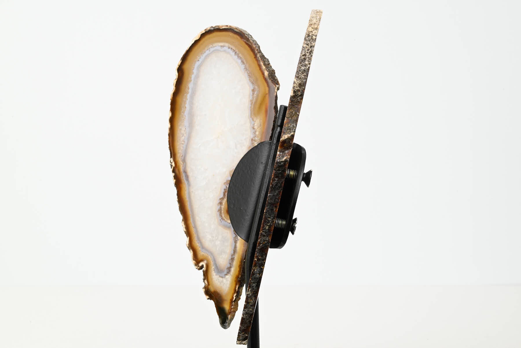 Natural Agate Butterfly on Stand - 0.49kg and 20cm Tall - #BUNATU-10019