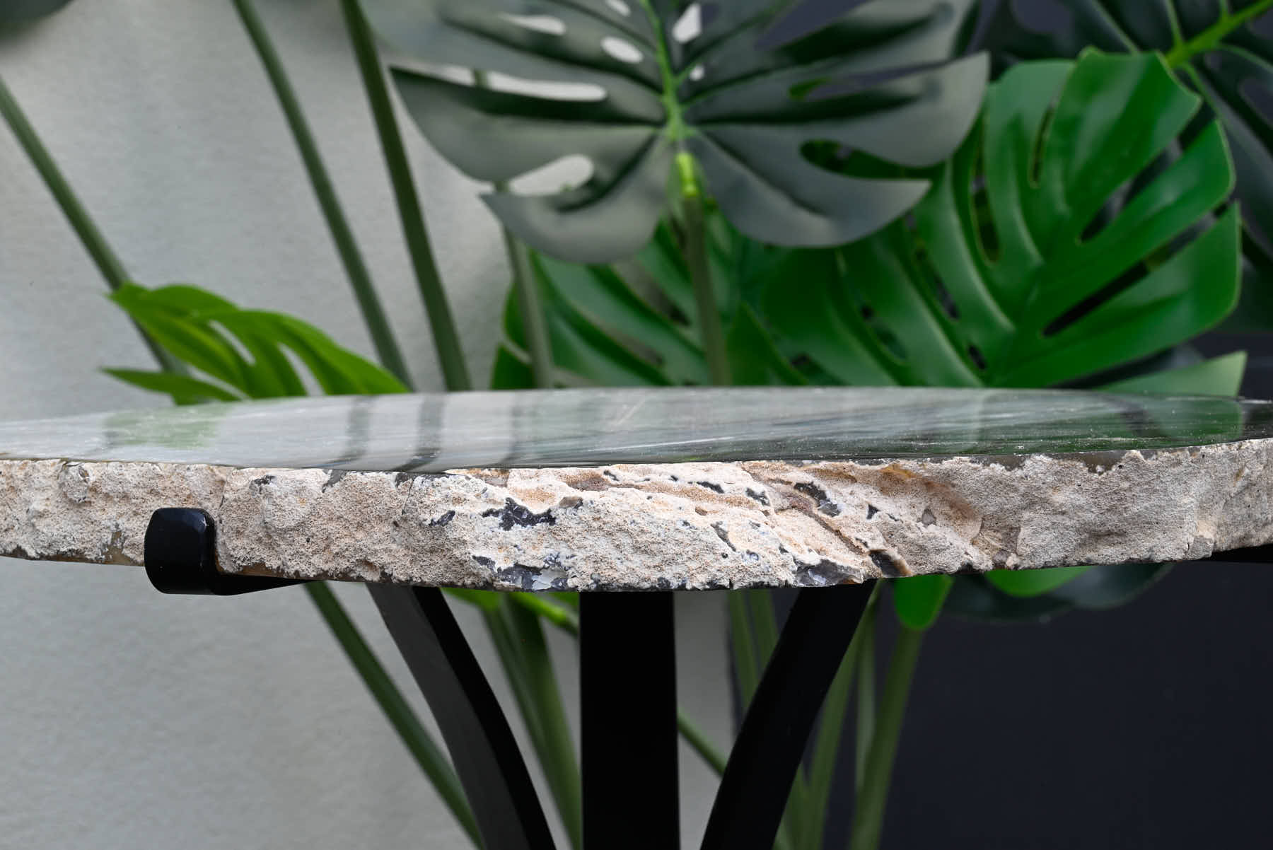 Natural Agate Sidetable - 56cm Tall - #TANATU-15001