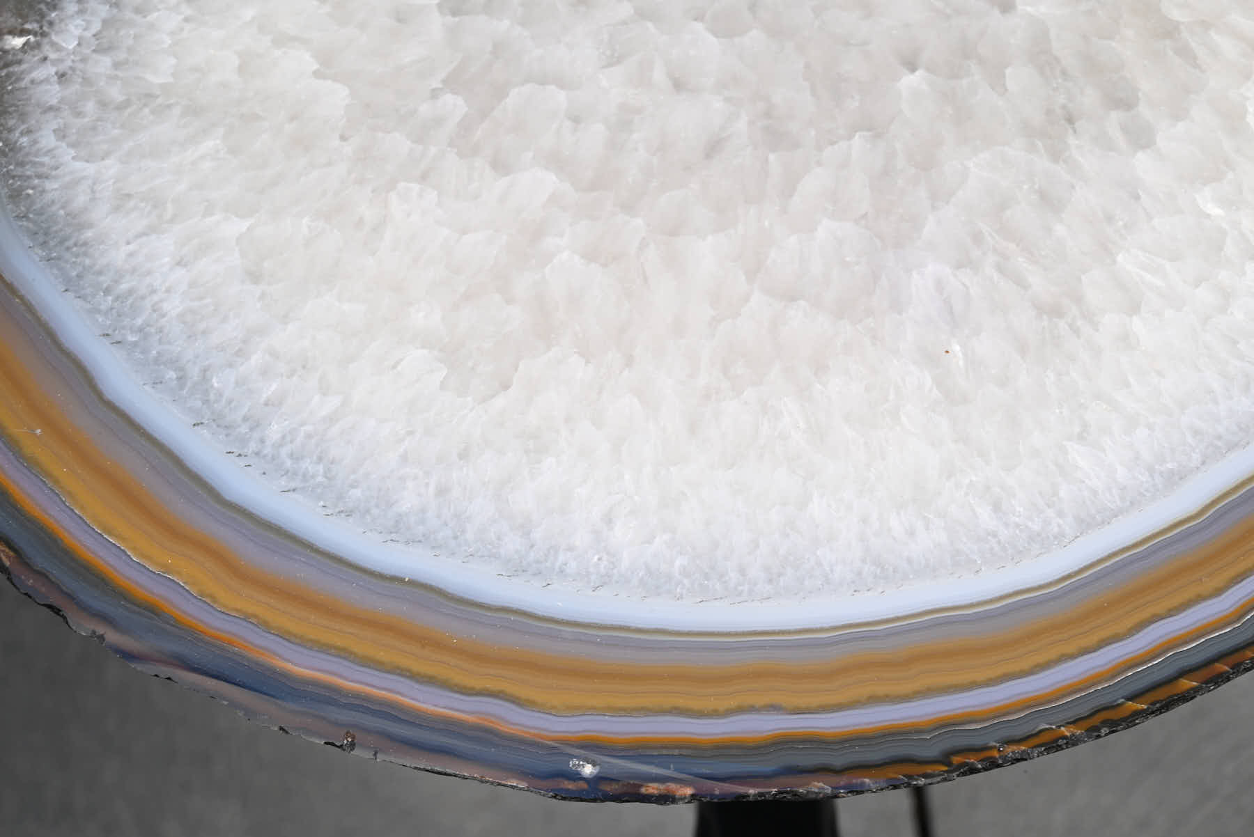 Natural Agate Sidetable - 56cm Tall - #TANATU-15003