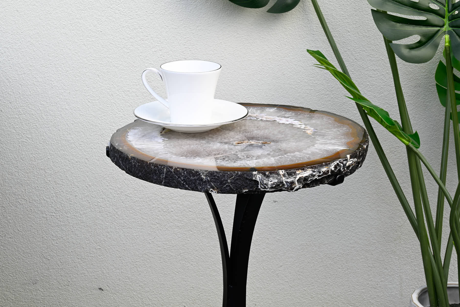 Natural Agate Sidetable - 56cm Tall - #TANATU-15004