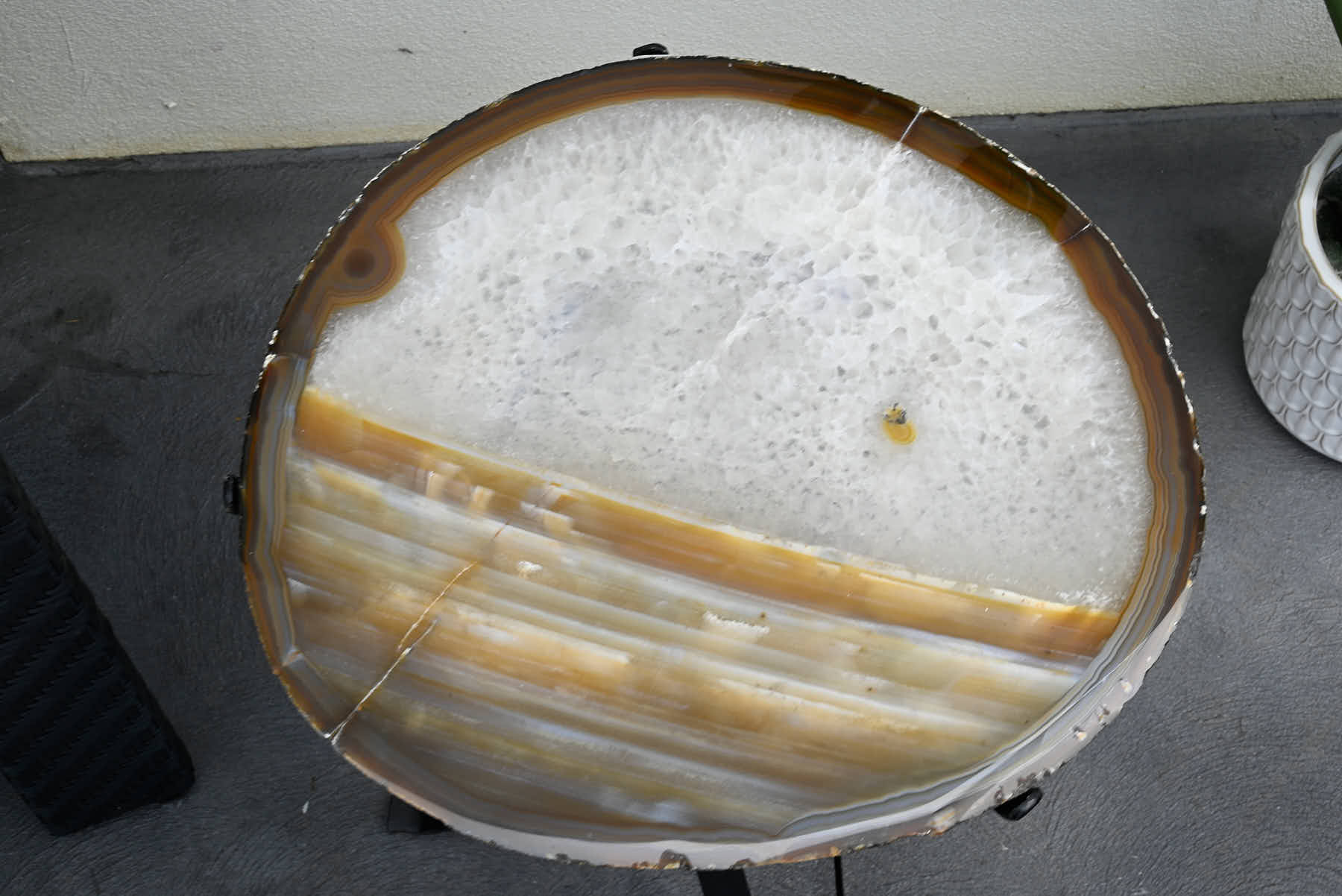 Natural Agate Sidetable - 56cm Tall - #TANATU-15006