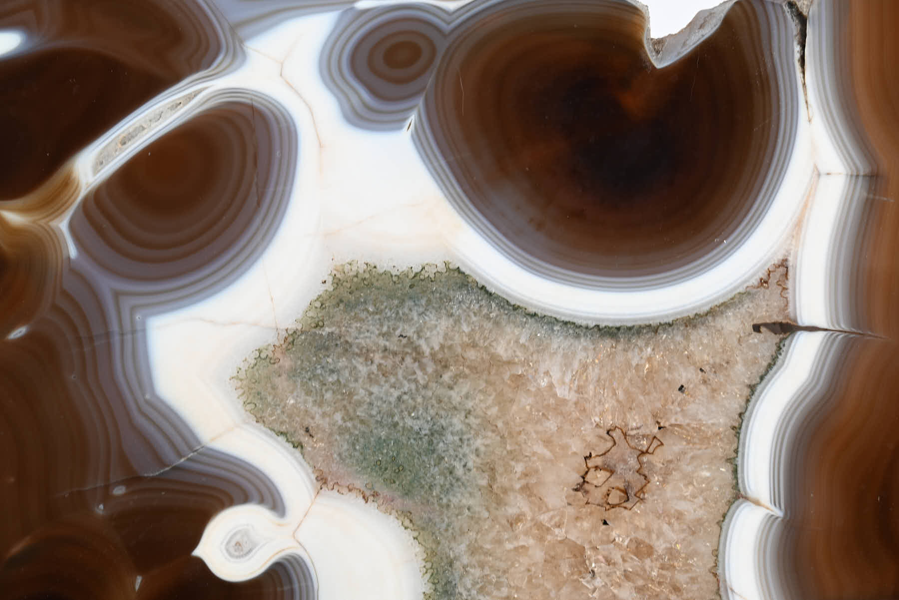 Natural Agate Slice on Rotating Metal Stand - 3.31kg and 58cm Tall - #AGSLIC-32010
