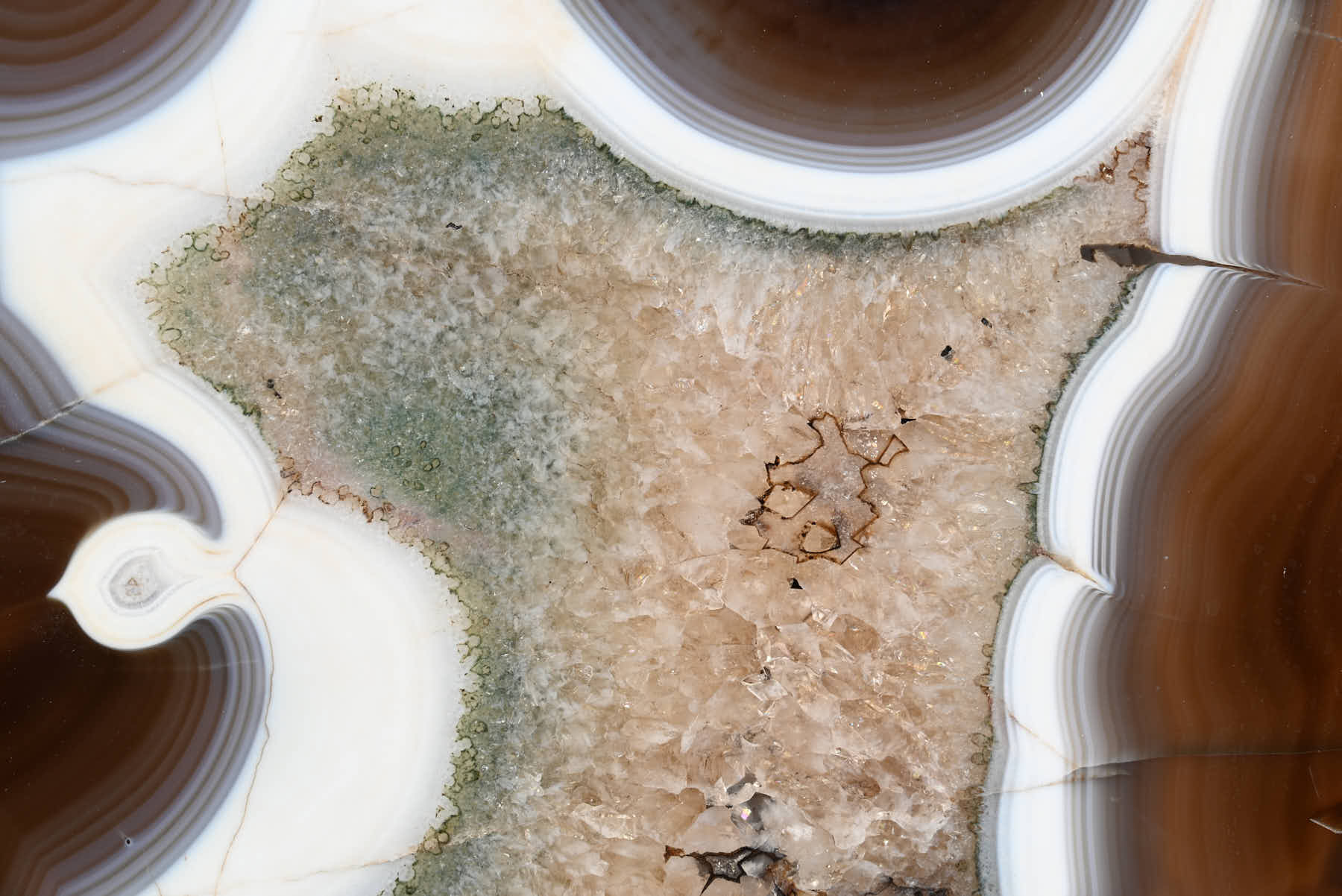 Natural Agate Slice on Rotating Metal Stand - 3.31kg and 58cm Tall - #AGSLIC-32010
